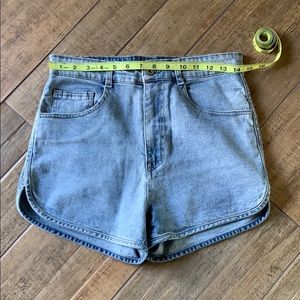 70’s Skater girl high waist denim shorts